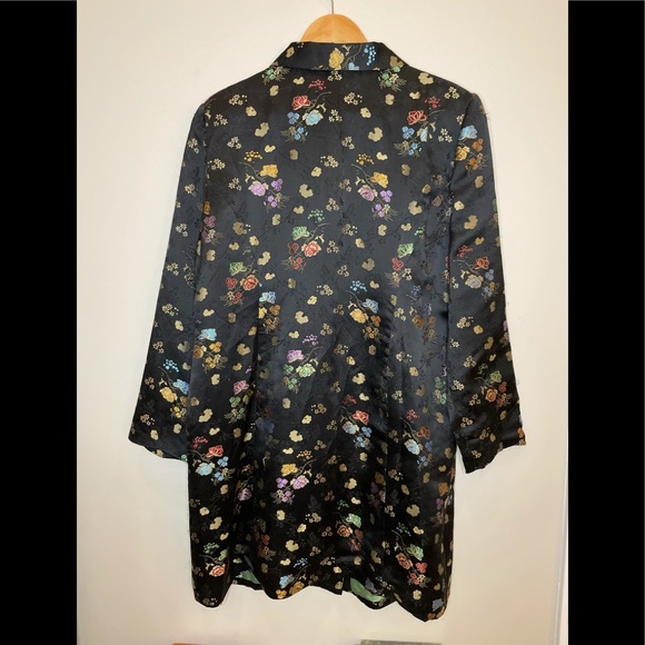 R&K EVENING : 100% Silk Evening Jacket - Picture 2 of 4